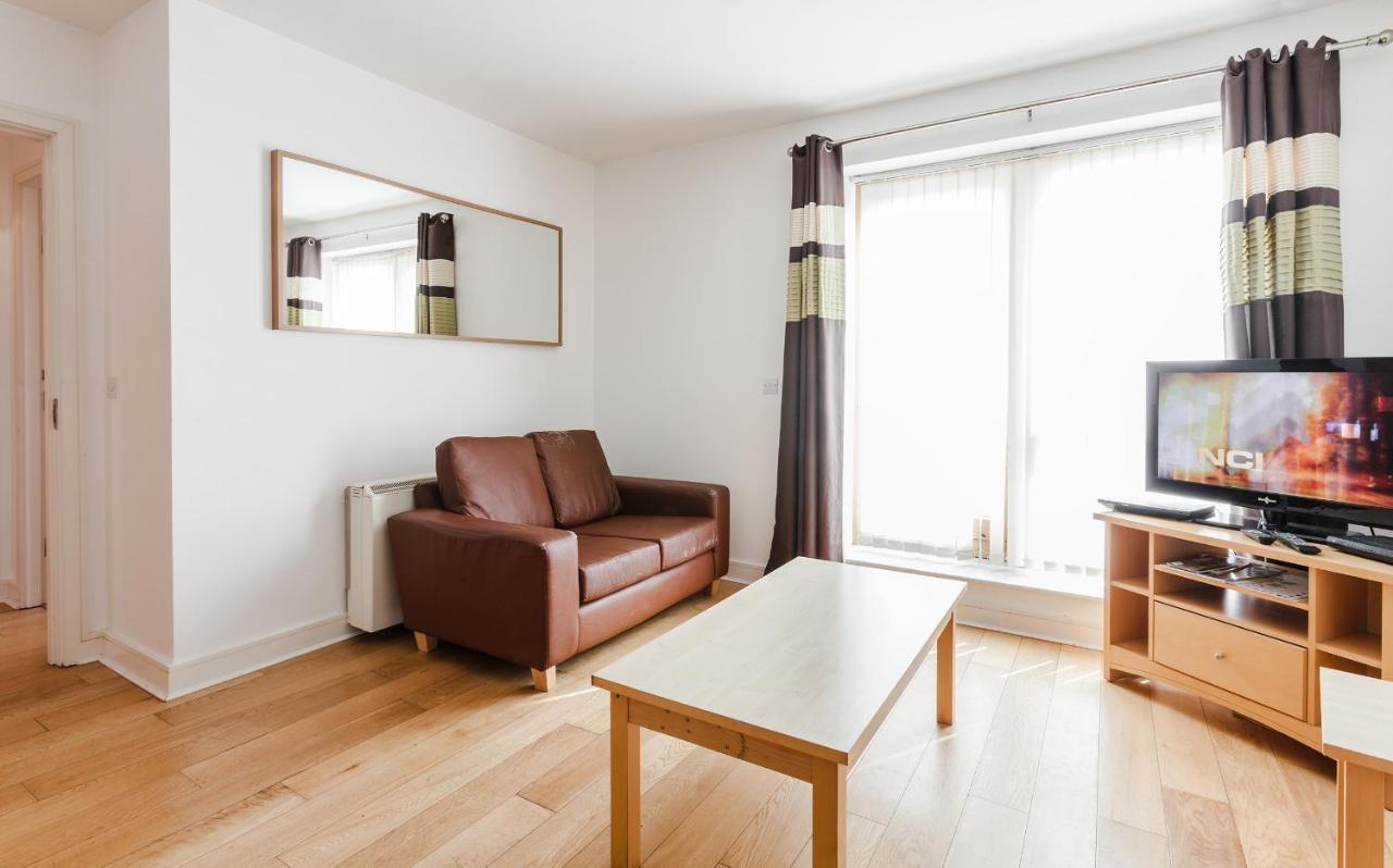 Parnell Corner Apartments Дублин Экстерьер фото