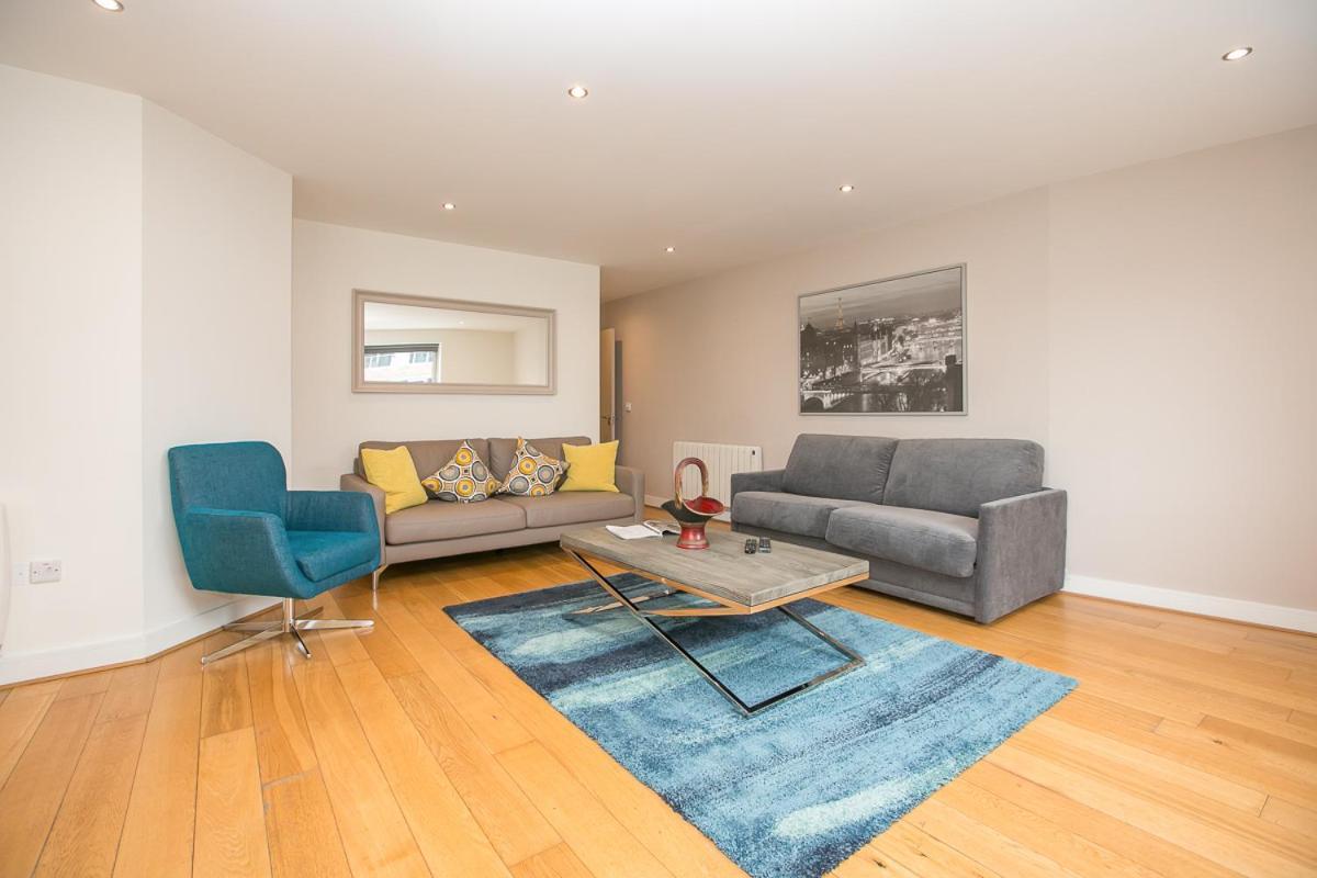 Parnell Corner Apartments Дублин Экстерьер фото