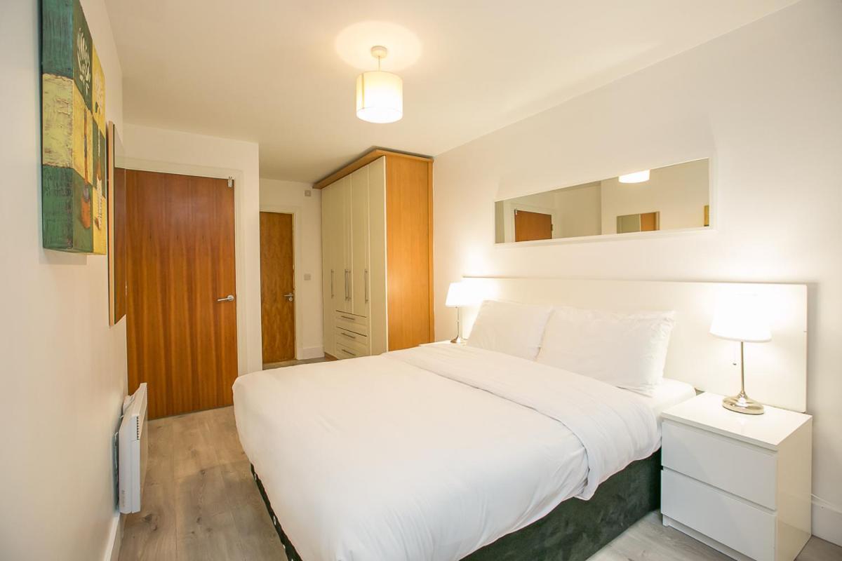 Parnell Corner Apartments Дублин Экстерьер фото