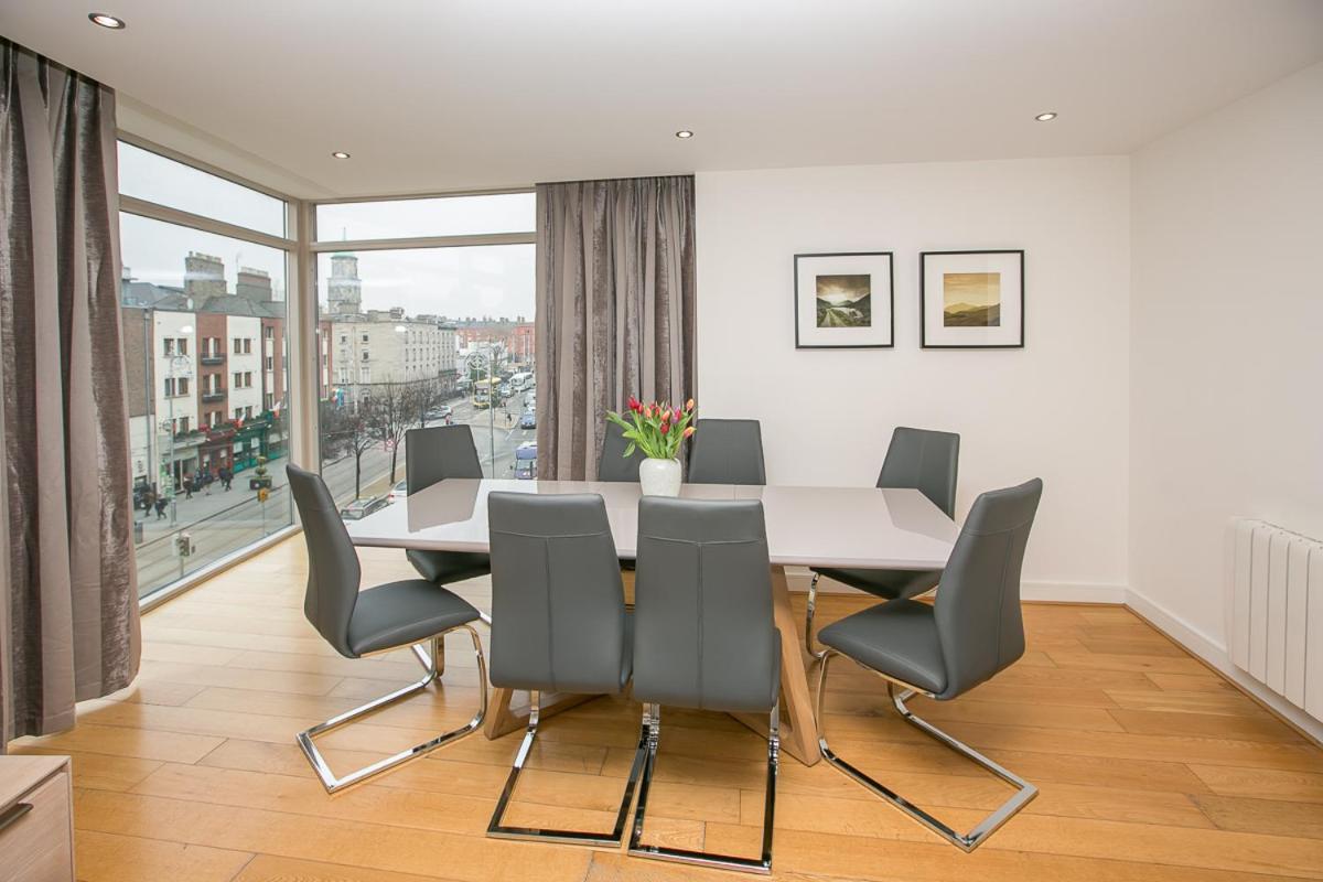 Parnell Corner Apartments Дублин Экстерьер фото