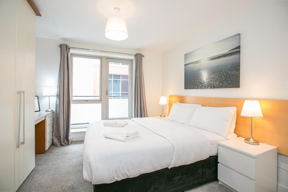 Parnell Corner Apartments Дублин Экстерьер фото