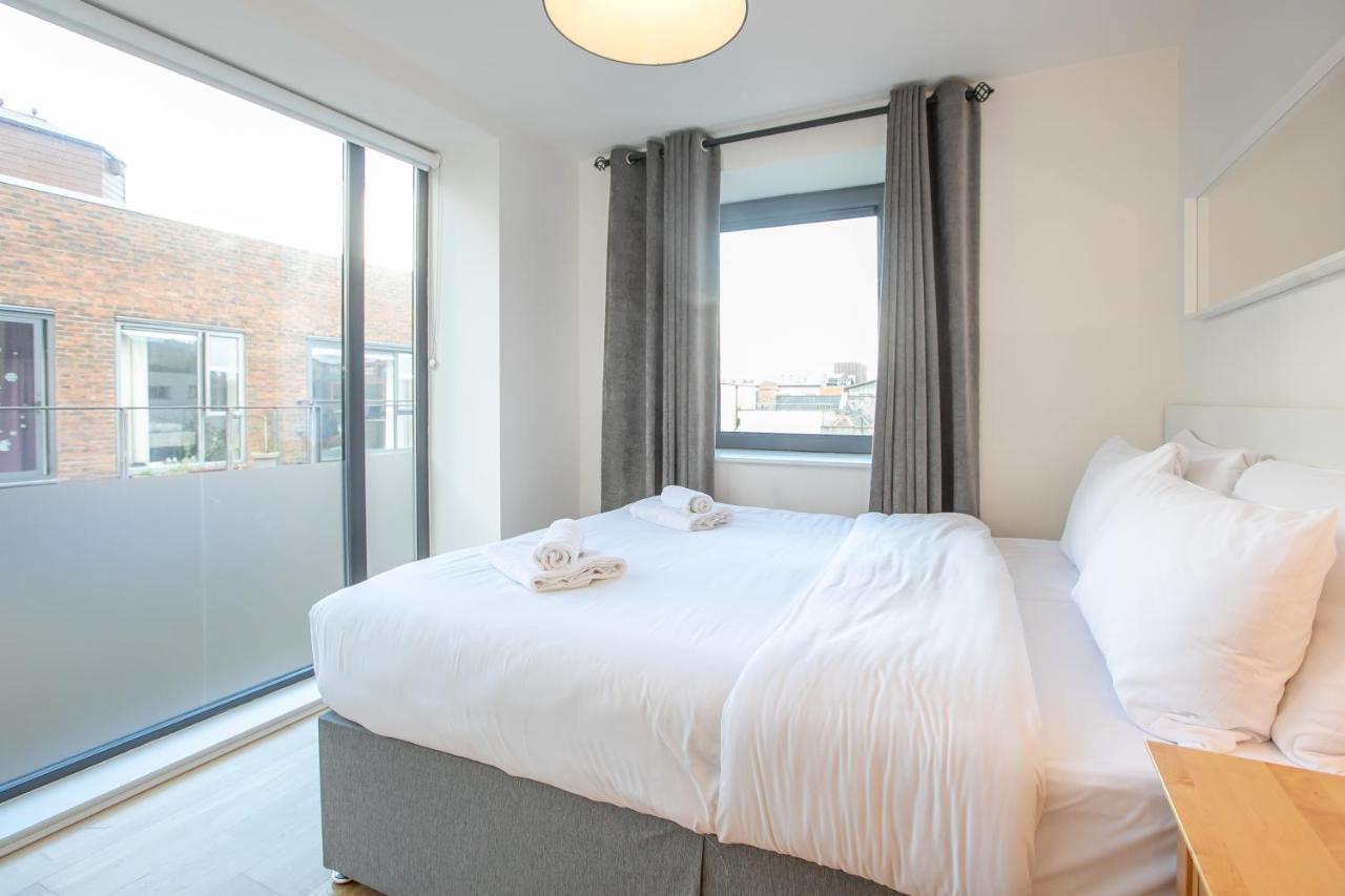 Parnell Corner Apartments Дублин Экстерьер фото