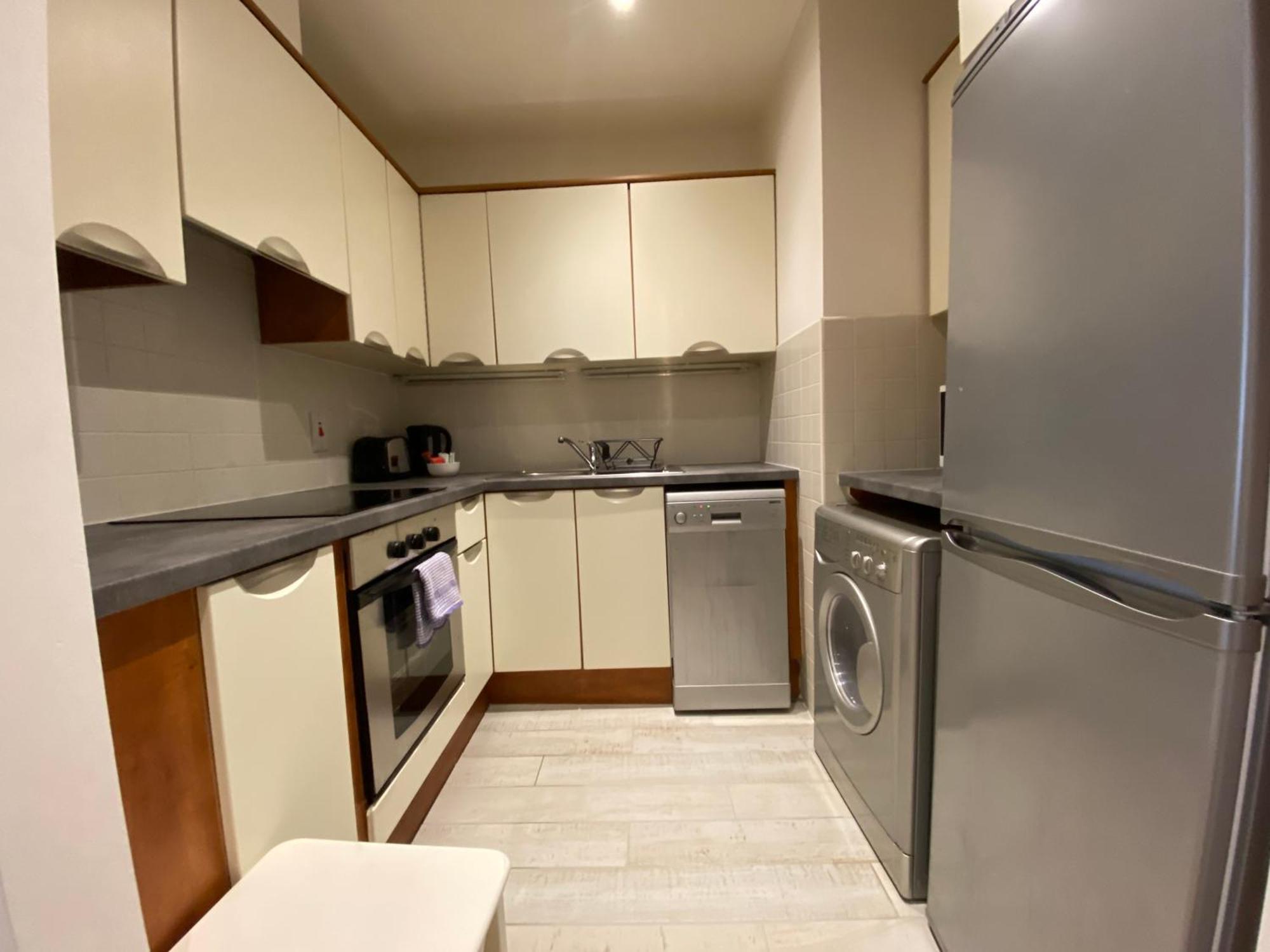Parnell Corner Apartments Дублин Экстерьер фото