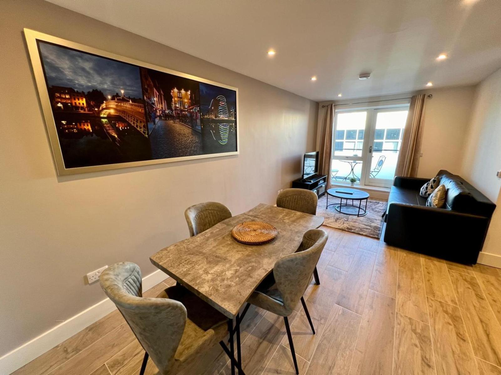 Parnell Corner Apartments Дублин Экстерьер фото